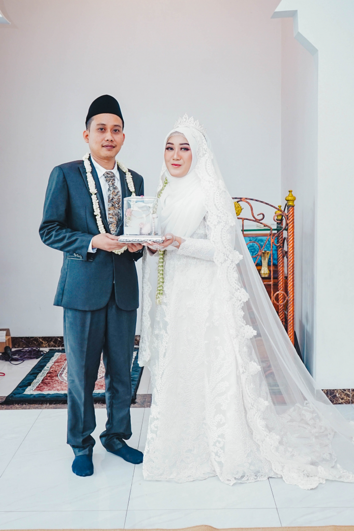 https://wedding-intan-susiadi.webnikah.com/dirmember/00000027/rionopiar21/photo-268091-314002-l-202410220317.jpg