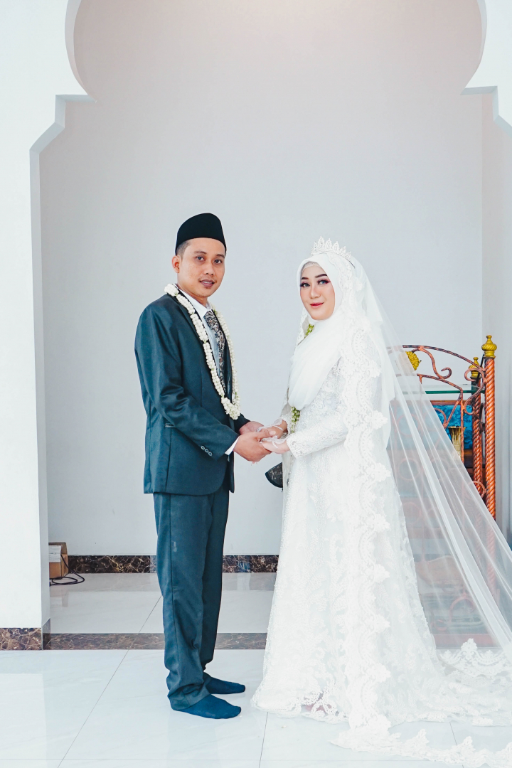 https://wedding-intan-susiadi.webnikah.com/dirmember/00000027/rionopiar21/photo-268091-314004-l-202410220317.jpg